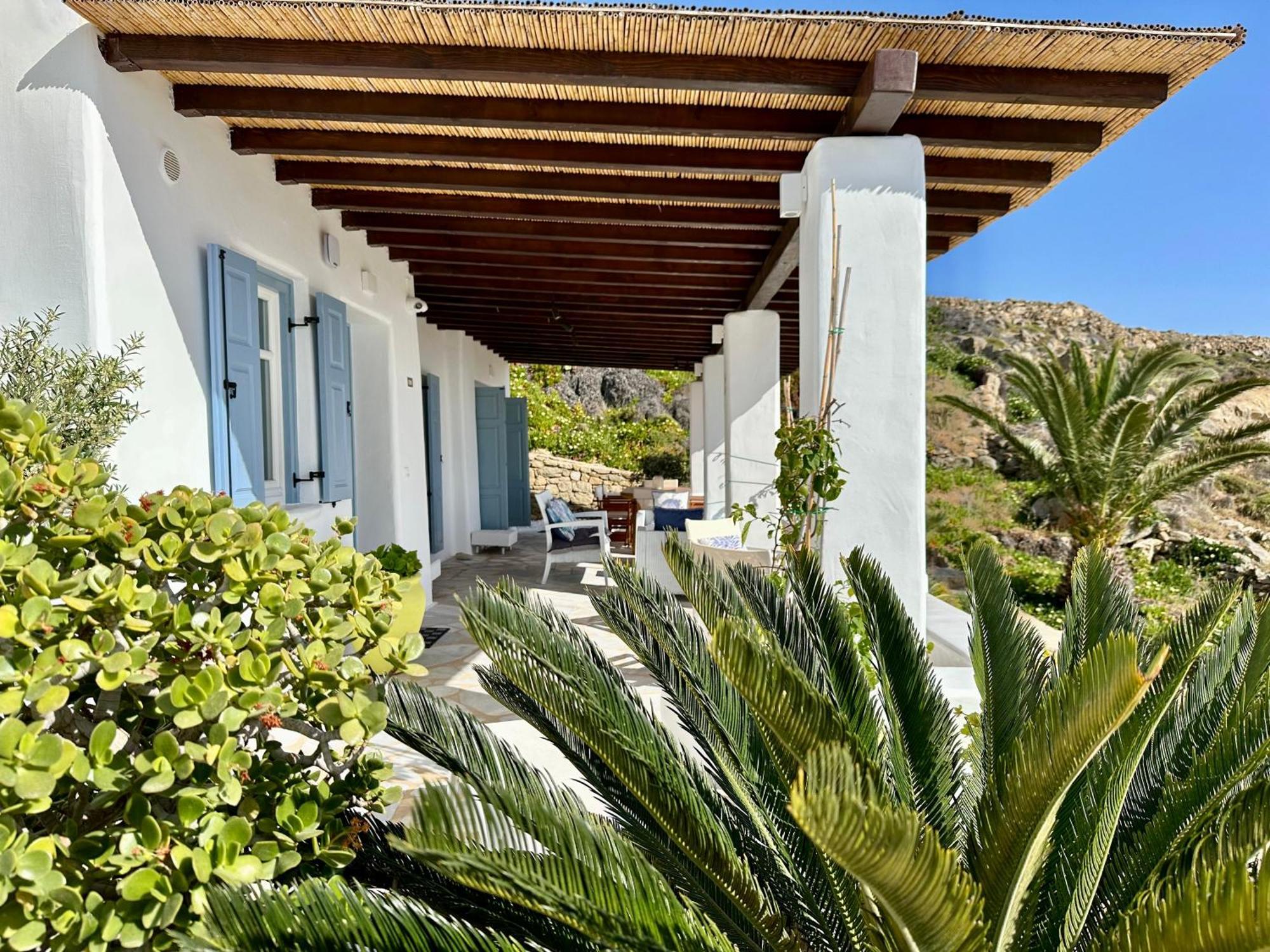 Helios Max Mykonos Town